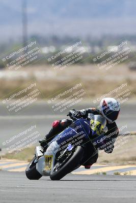 media/Apr-19-2025-CVMA (Sat) [[586b59ad56]]/Race 10-Amateur Supersport Middleweight/